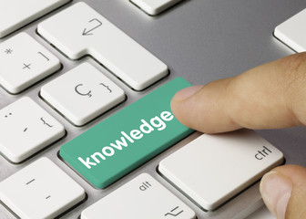 学而思与新东方股票未来有没有上涨的可能呢？