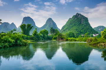 老上汽大众朗逸保险杠怎么拆装