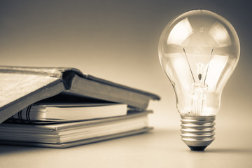 老上汽大众朗逸保险杠怎么拆装